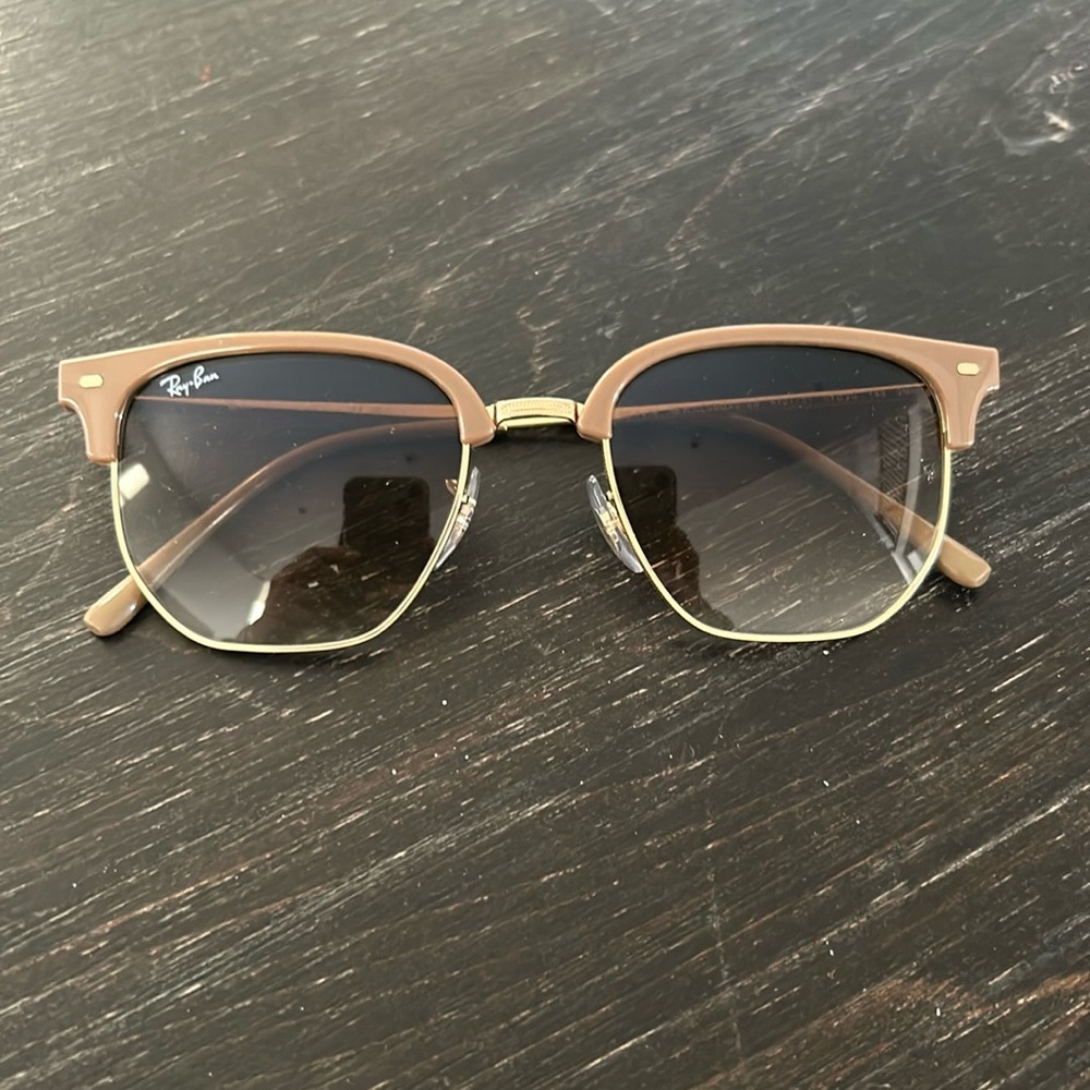 Brand new clubmaster Ray-Ban sunglasse